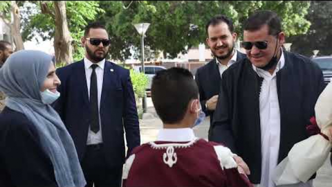 زيارة رئيس حكومة الوحدة الوطنية لدار رعاية الطفل