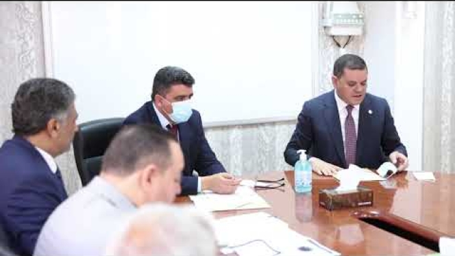 رئيس حكومة الوحدة الوطنية يتابع خطة الكهرباء مع رئيس ديوان المحاسبة