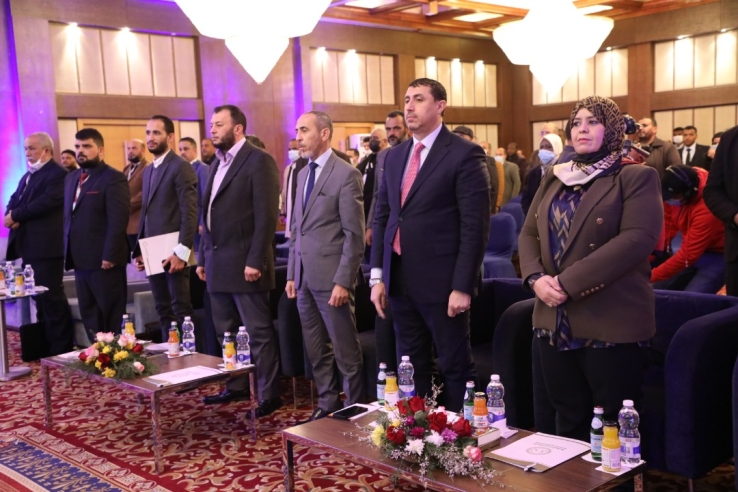 أمين عام ديوان مجلس الوزراء علي شلاك يحضر جانبا من الاجتماع الأول لمديري فروع وزارة الشؤون الاجتماعية على مستوى ليبيا